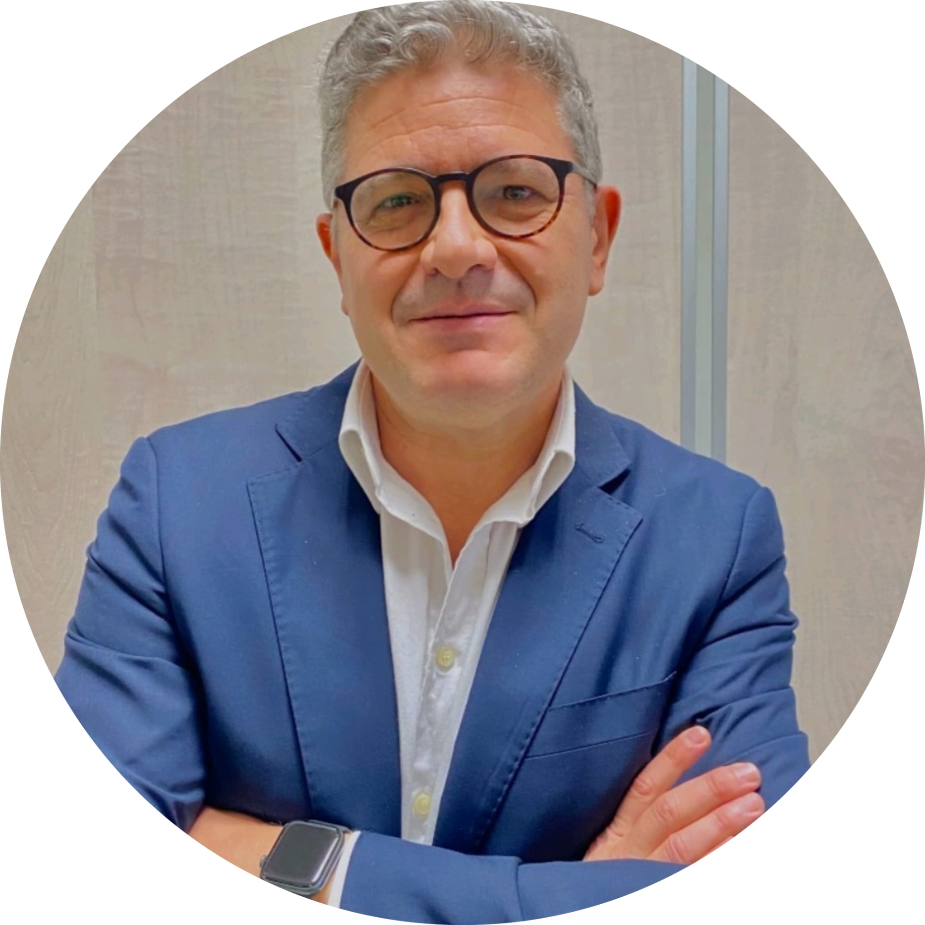 fotor_2023-5-4_12_27_43